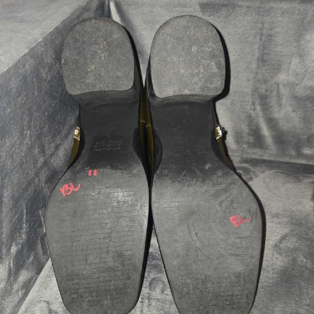 INTENTIONALLY BLANK Olive Ankle Boots - Picture 5 of 14